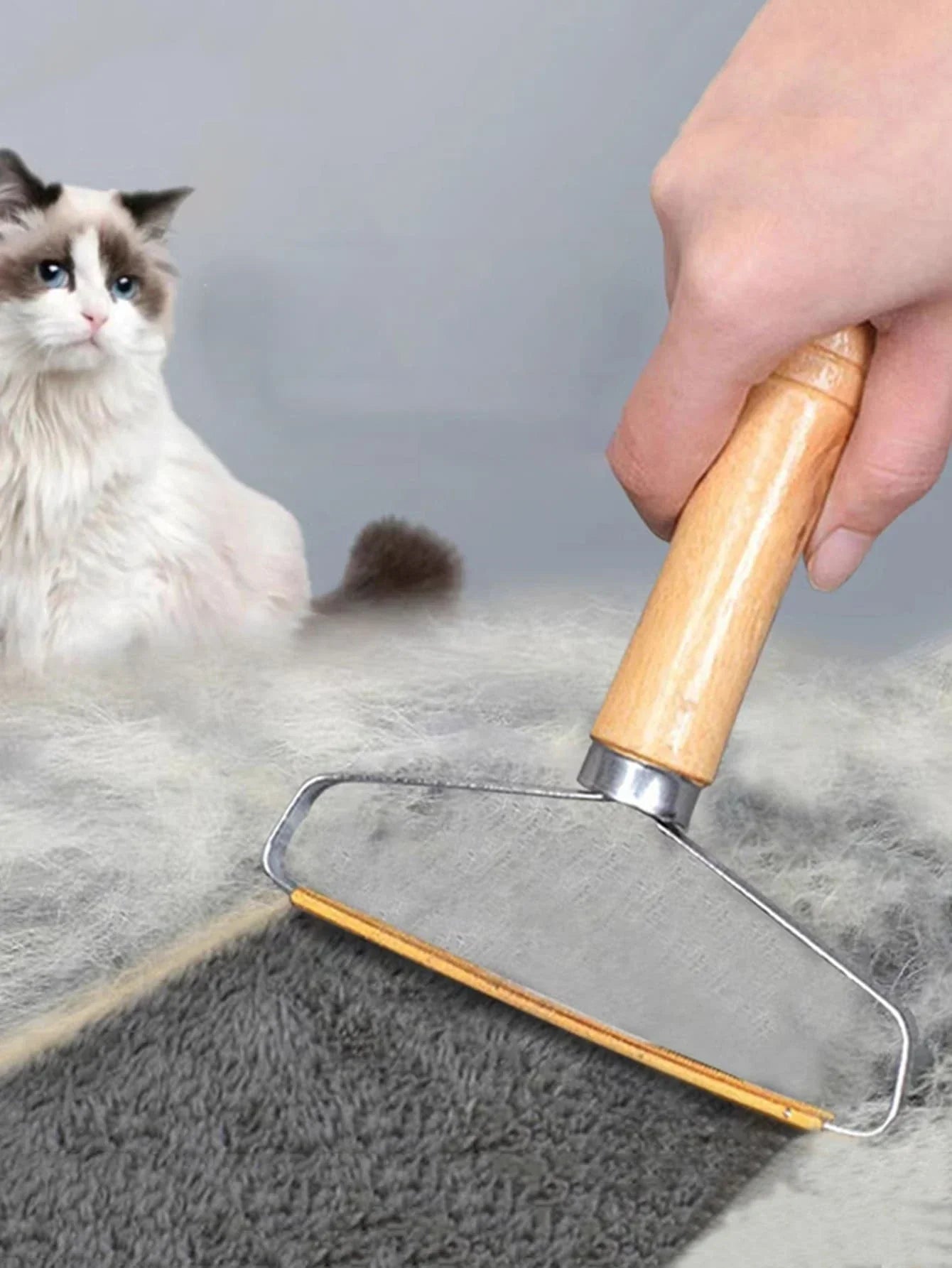 Pawtastic Adventures ™ Hair Remover